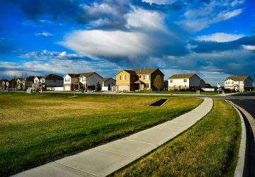 Does an HOA Disclosure Packet Effectively Protect a Home Buyer?